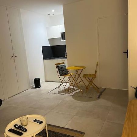 Charmant Studio / Centre Ville Niort Dış mekan fotoğraf