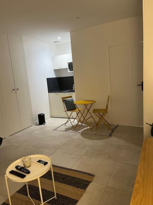 Charmant Studio / Centre Ville Niort Dış mekan fotoğraf
